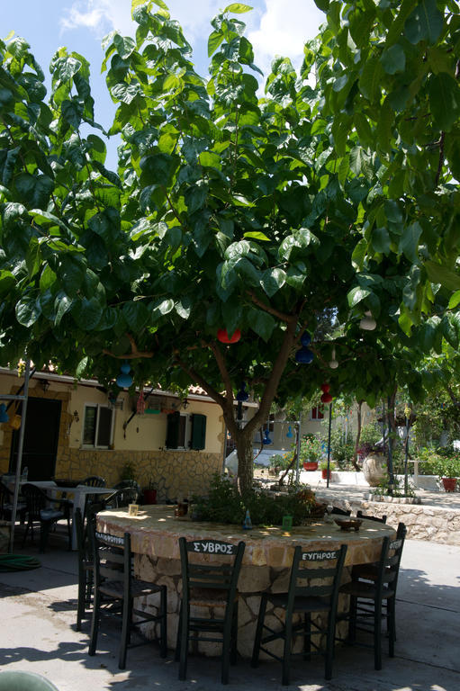 Soldatos